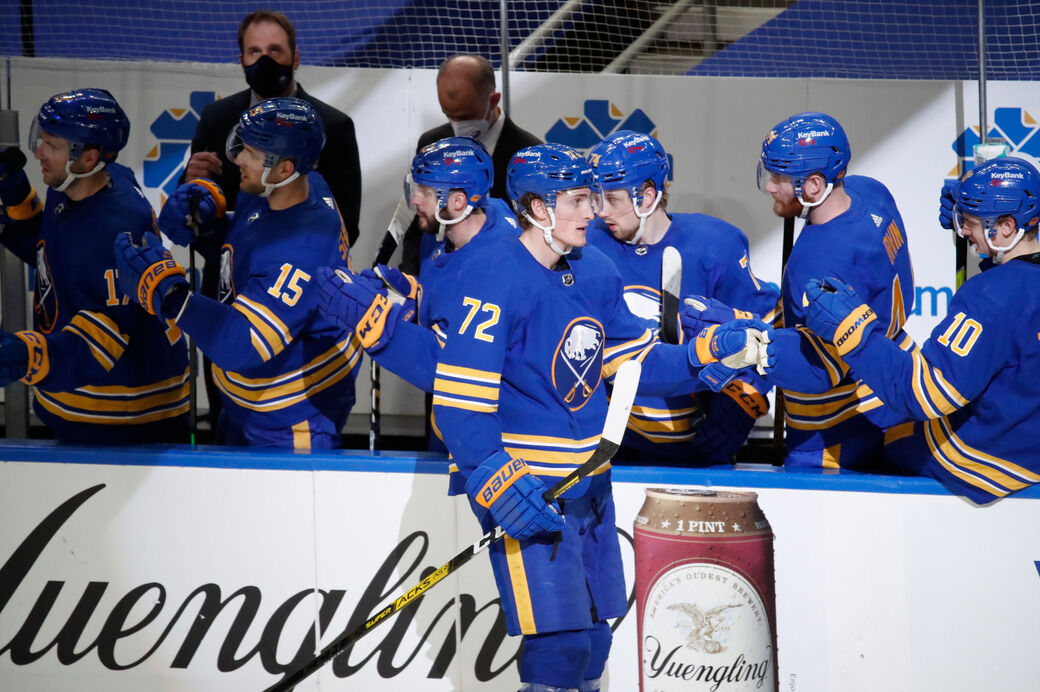 Sabres fall to Devils 6-3